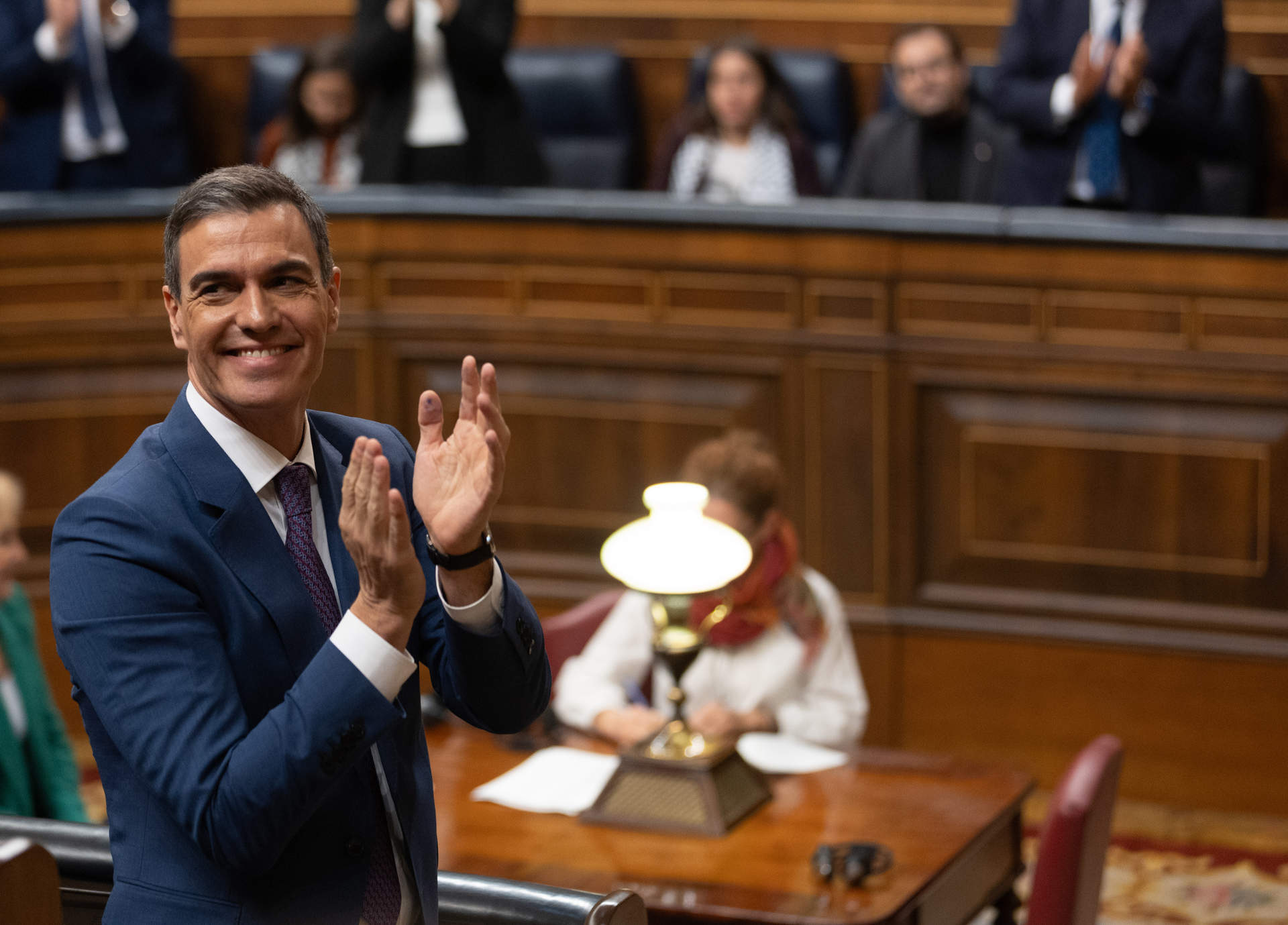 DBRS valora positivamente la formación de Gobierno en España, que pondrá fin al 