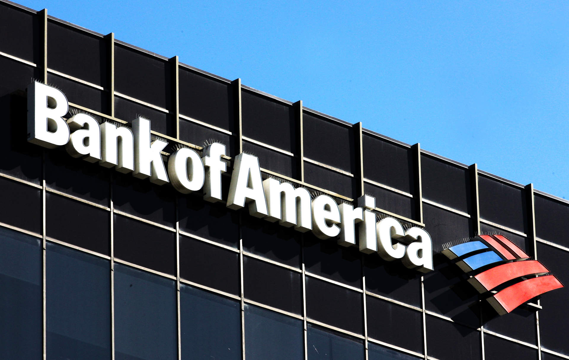 Bank of America se mantiene negativo en bolsas europeas y opta por valores defensivos frente a cíclicos