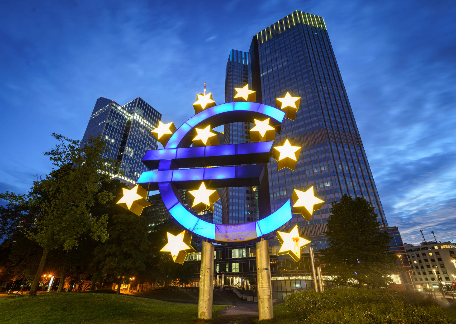 El euro enlaza ocho sesiones al alza respecto al dólar, con una subida acumulada del 1,1%