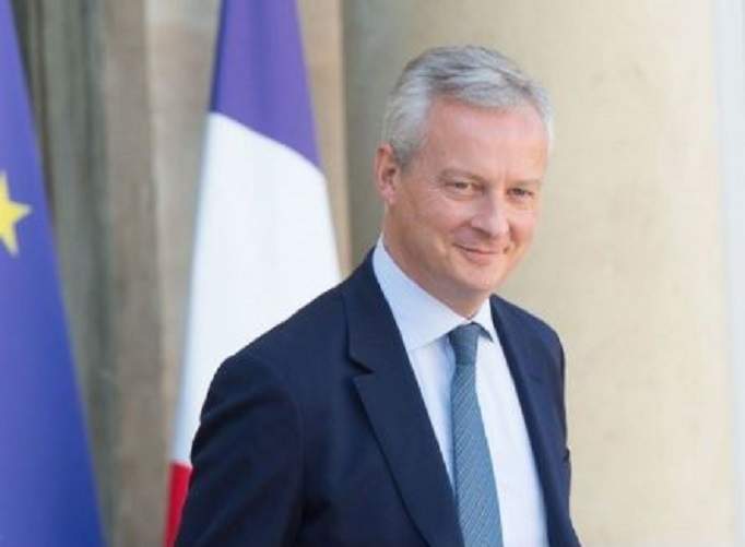 Le Maire dice que Francia sobrepasó la meta de déficit del 4,9% y defiende la necesidad de más ajustes