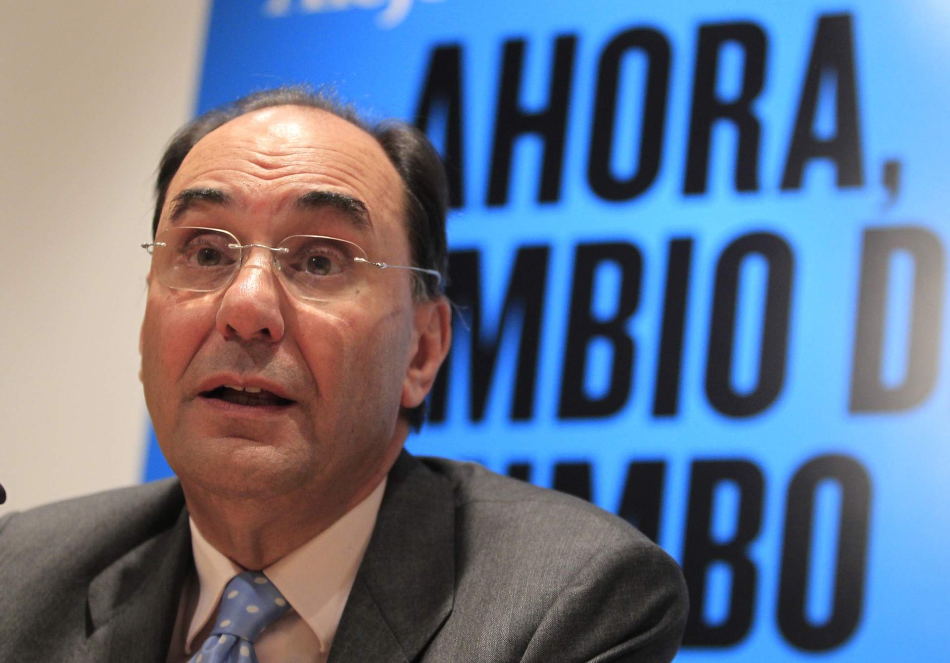 Vidal-Quadras revela que tras su ataque cayó en 