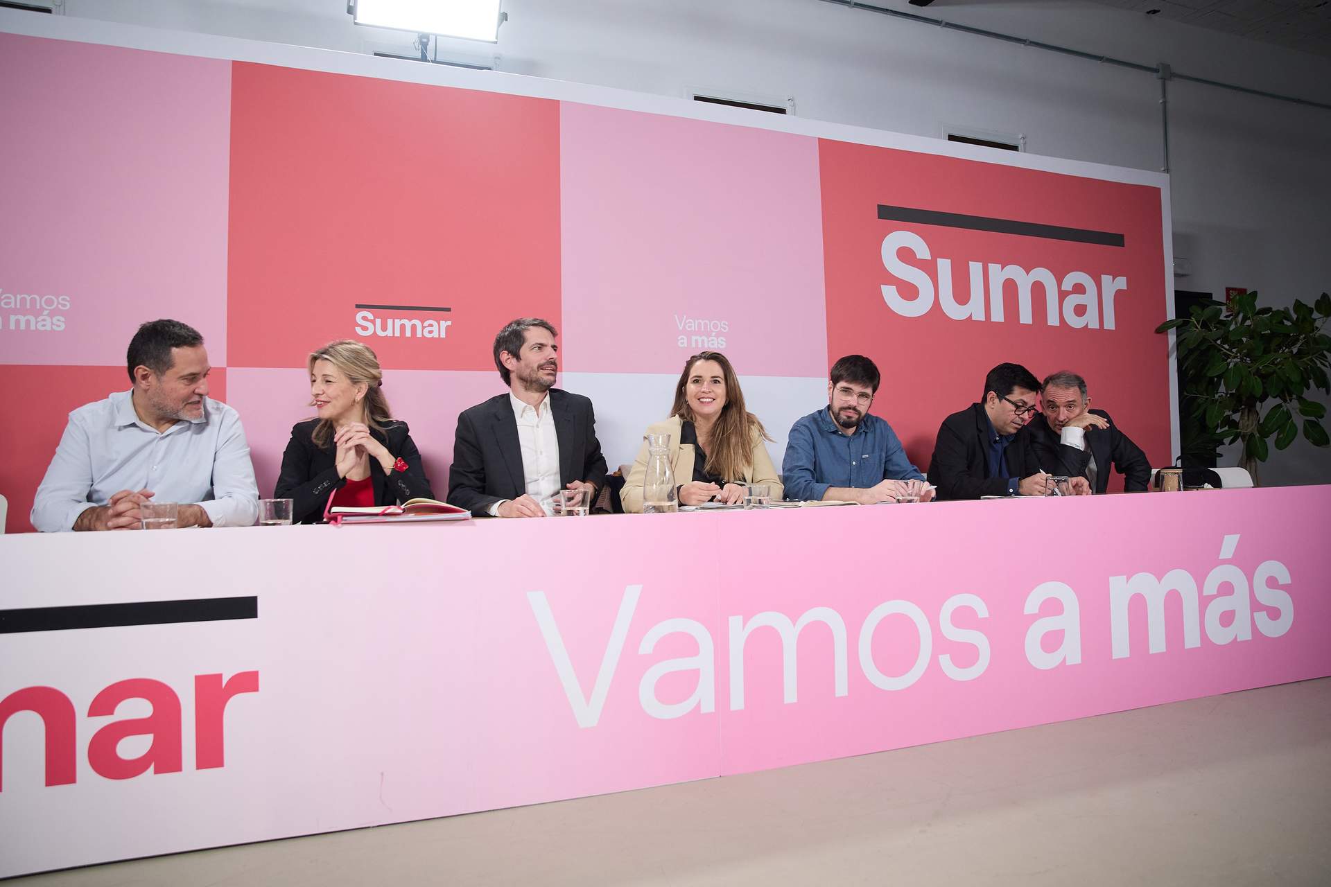 Sumar garantiza su apoyo a los 'comunes' ante el adelanto electoral en Cataluña y respalda su rechazo a los presupuestos