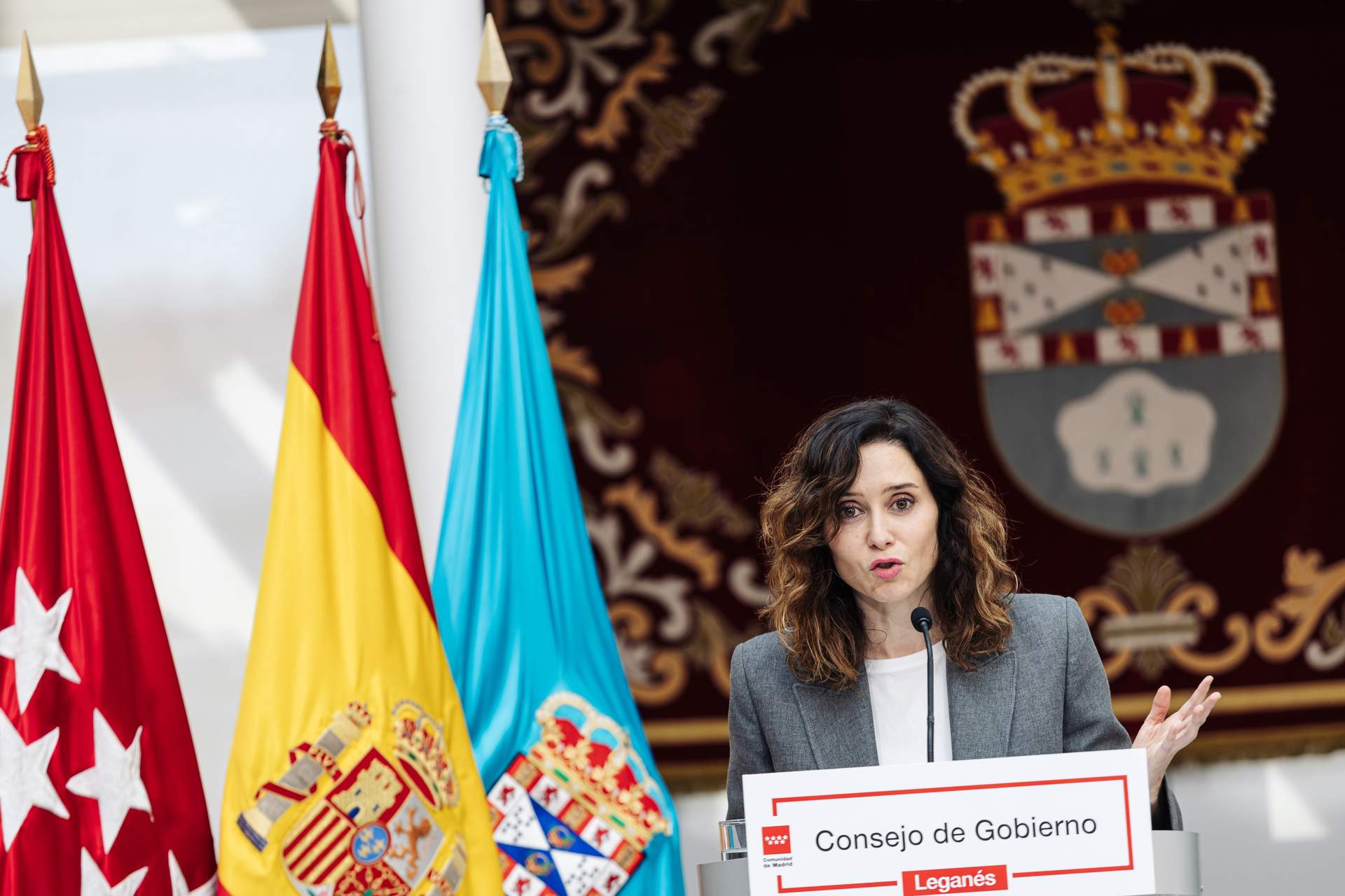 Ayuso alerta en Chile de cómo la imagen de Puigdemont o la inseguridad jurídica ahuyentan la inversión en España