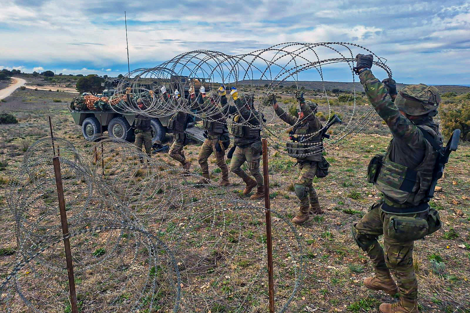 Foto del ejercicio del Grupo de Combate 'Colón' en Chinchilla.