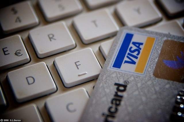 Visa y Mastercard acuerdan una reducción de comisiones en las operaciones con tarjeta de crédito