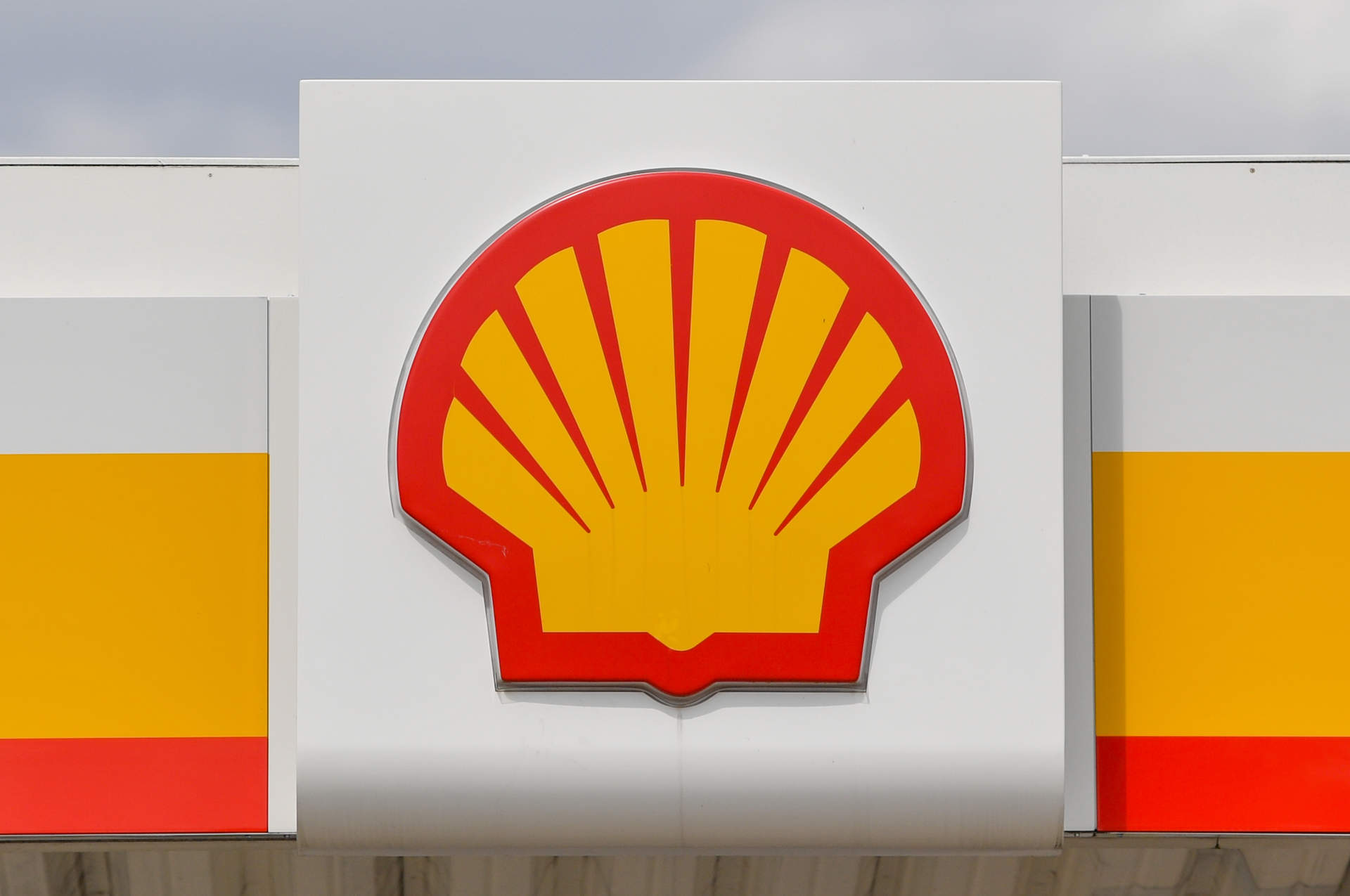 Shell anticipa unos peores resultados en el primer trimestre por la menor facturación en la venta de gas