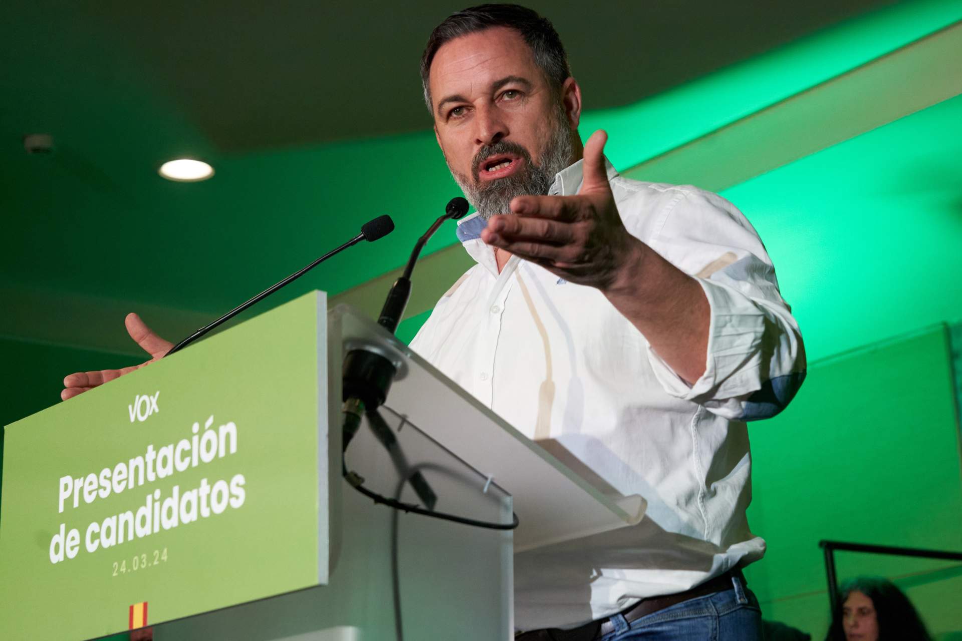 Abascal (Vox) acusa a PNV de  hacer tabla rasa con la verdadera identidad vasca, con la pluralidad  del País Vasco