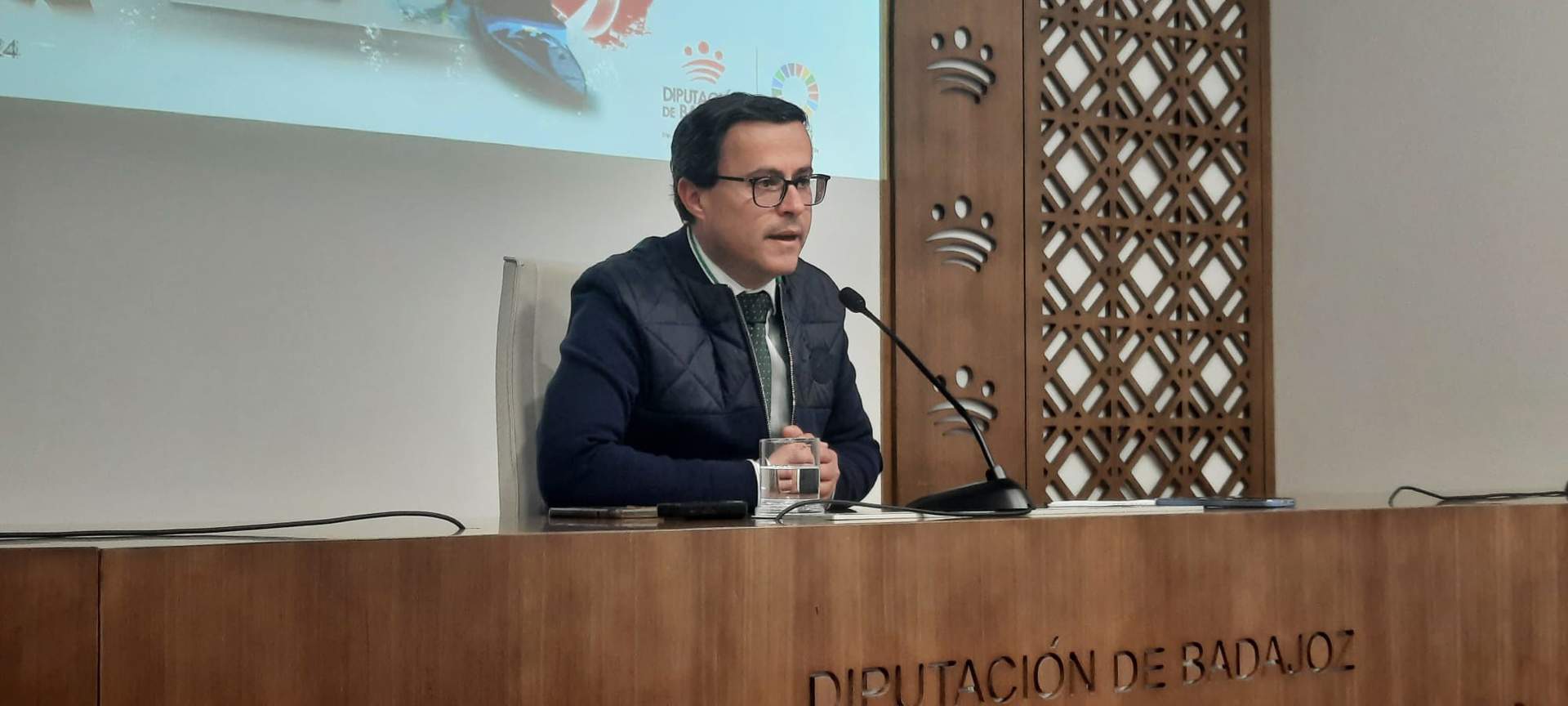 PSOE defiende continuidad de Almaraz (Cáceres) mientras no haya un proyecto que absorba su empleo  en la misma calidad 