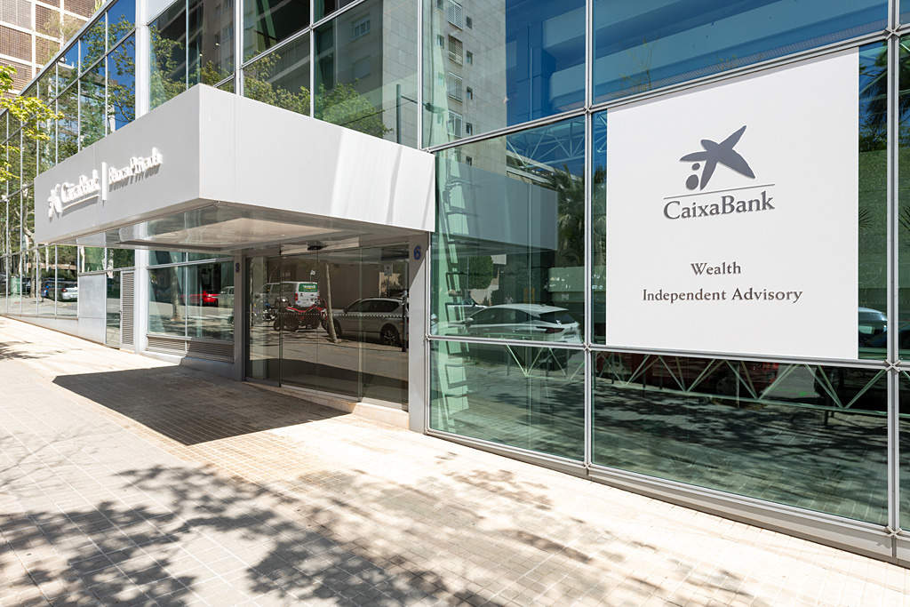 CaixaBank abre en Barcelona un nuevo centro especializado en banca privada