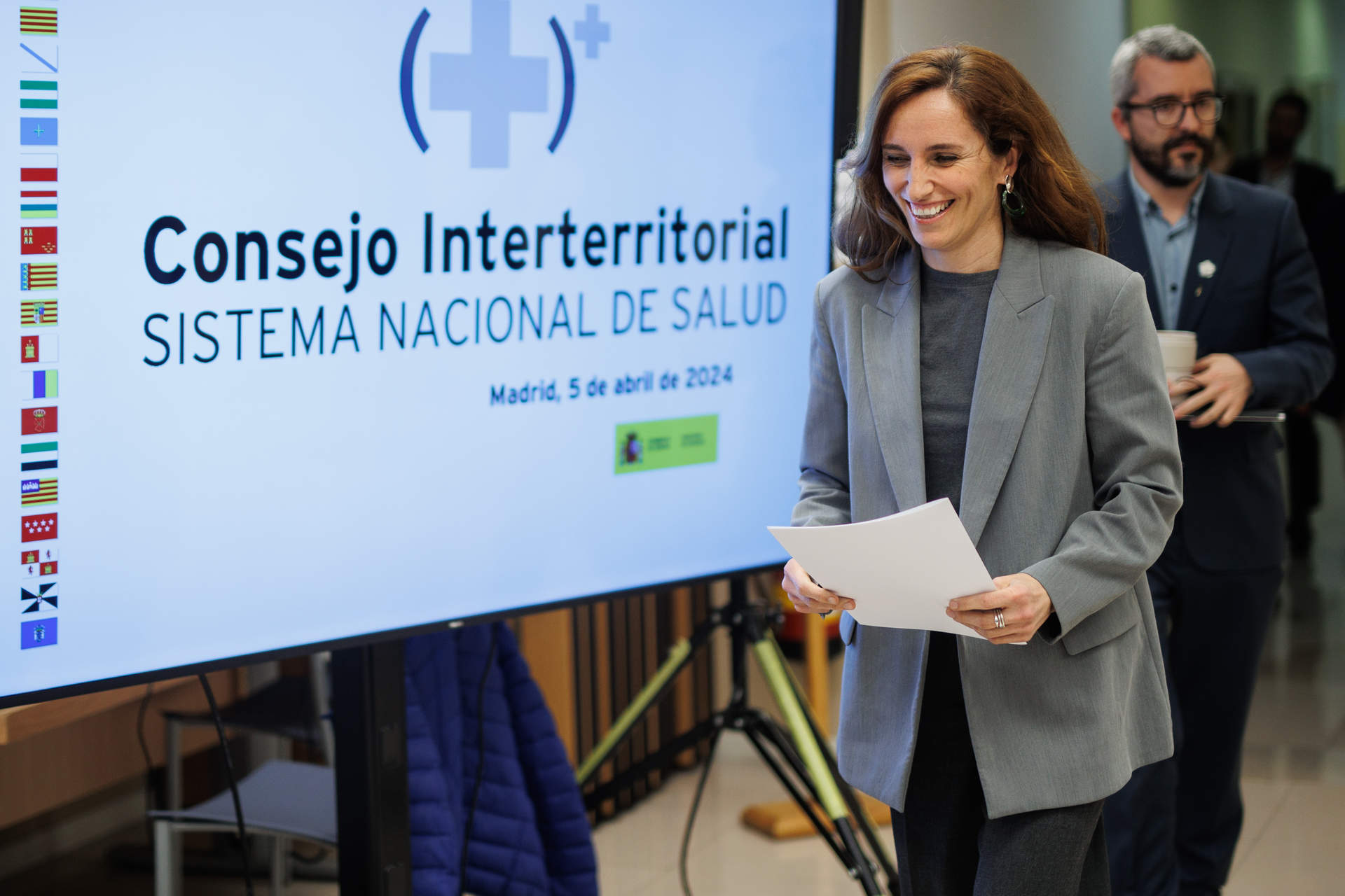 La ministra de Sanidad, Mónica Garcia, presenta el Plan Integral de Prevención y Control del Tabaquismo 2024-2027, en la sede del Ministerio (Foto: Alejandro Martínez Vélez / Europa Press)