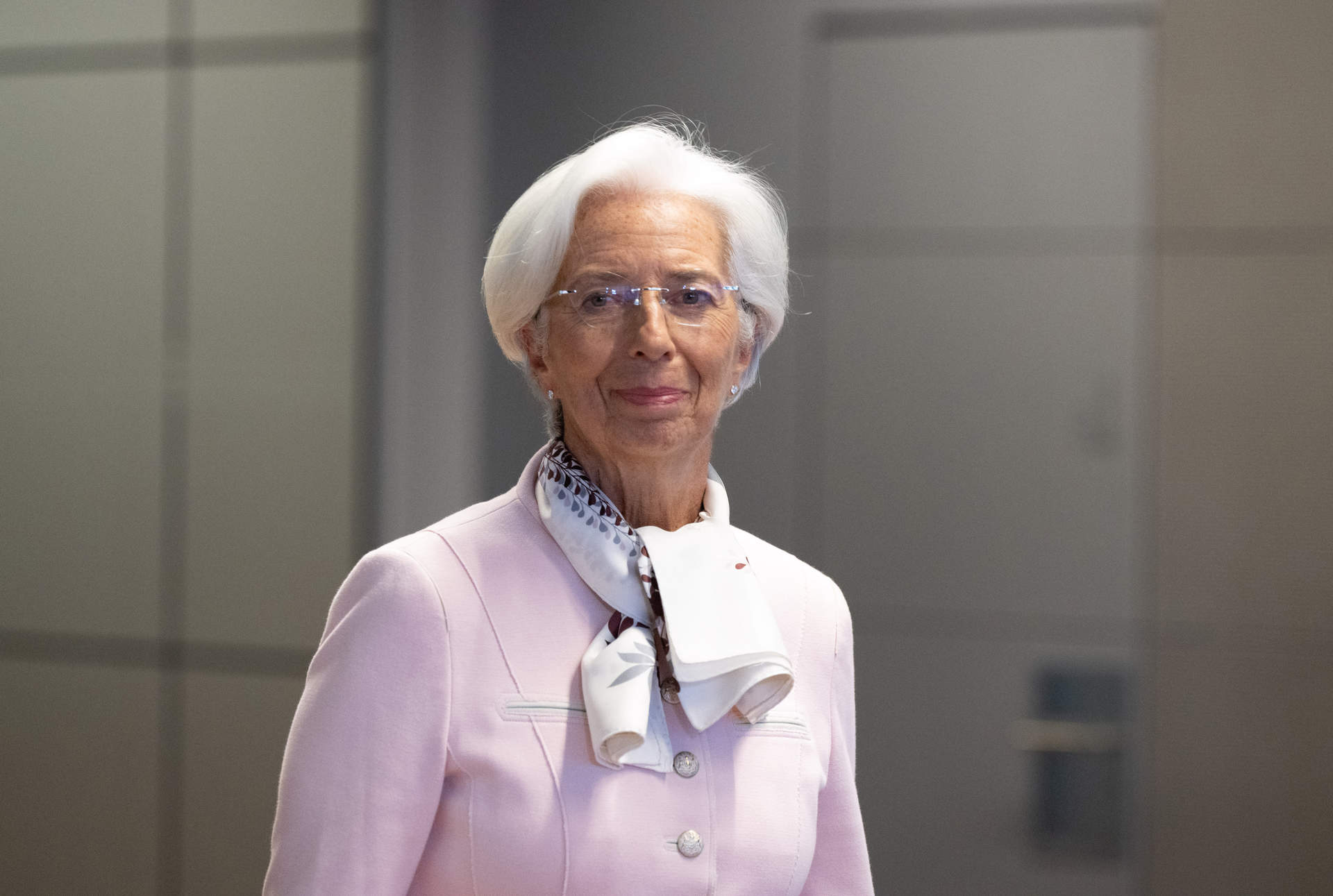 Lagarde (BCE) asegura que la eurozona está mostrando 