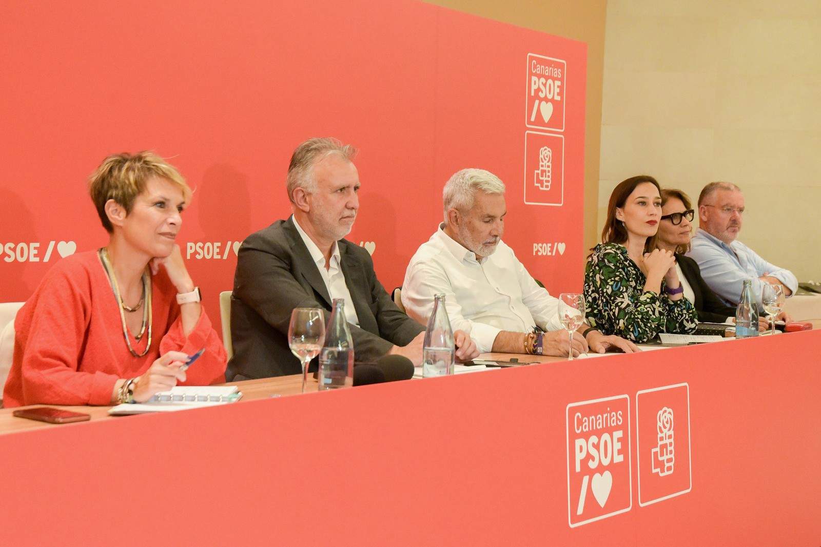 El PSOE Canarias apoya a Sánchez ante la campaña de 