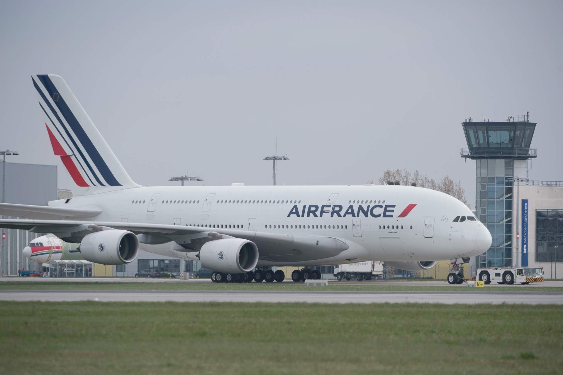 Air France-KLM aumenta sus pérdidas un 42,4% en el primer trimestre, hasta los 480 millones