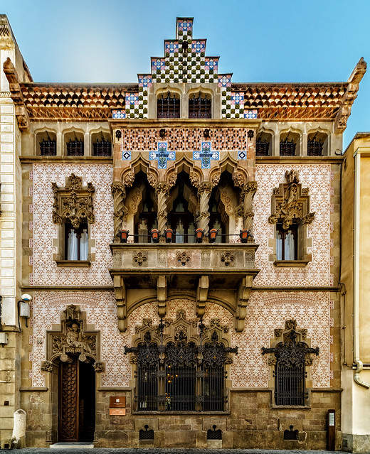 Casa Coll i Regás.
