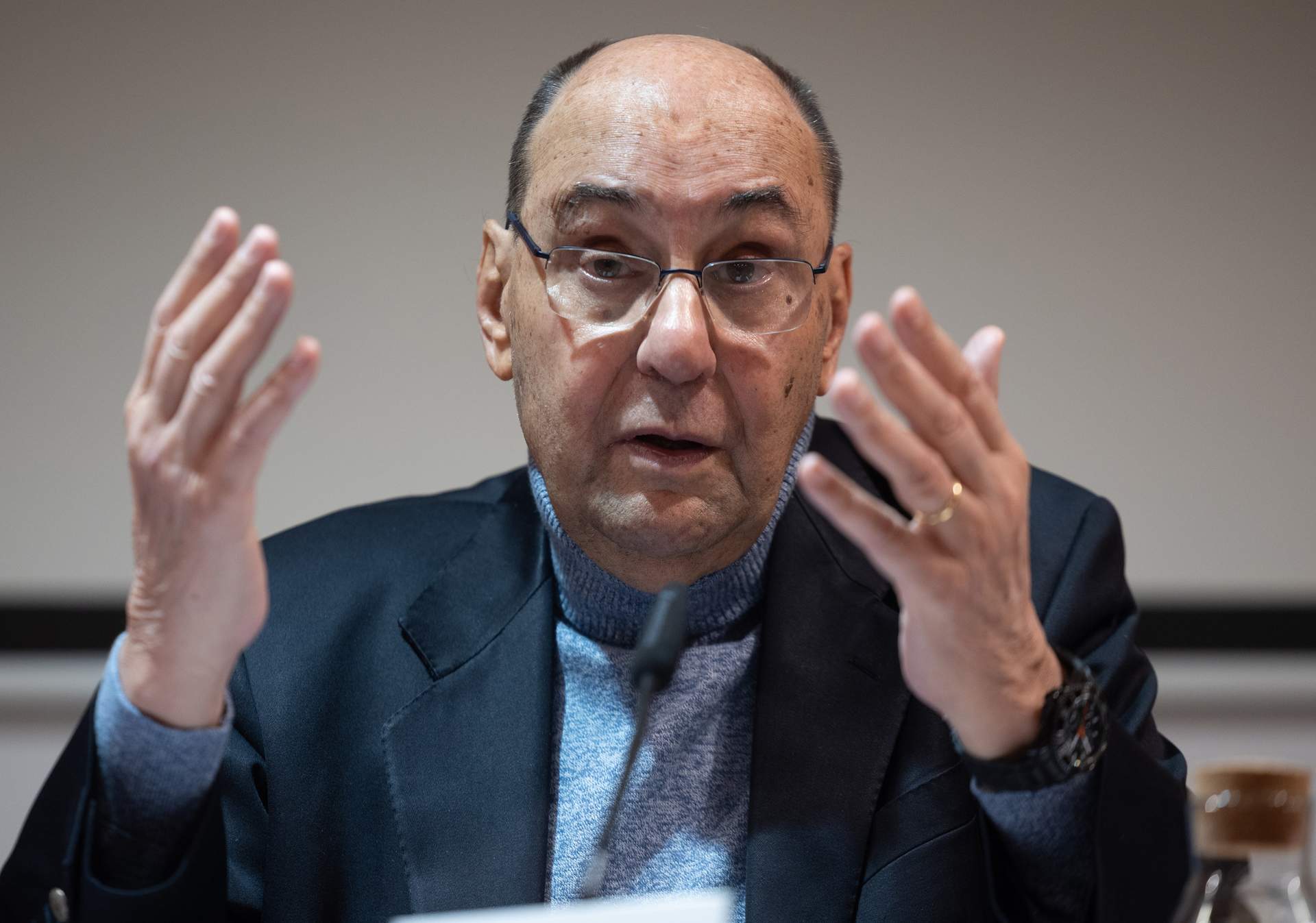 Vidal-Quadras aconseja a PP y Vox ofrecer apoyo a Illa a cambio de acabar con 'procés': 