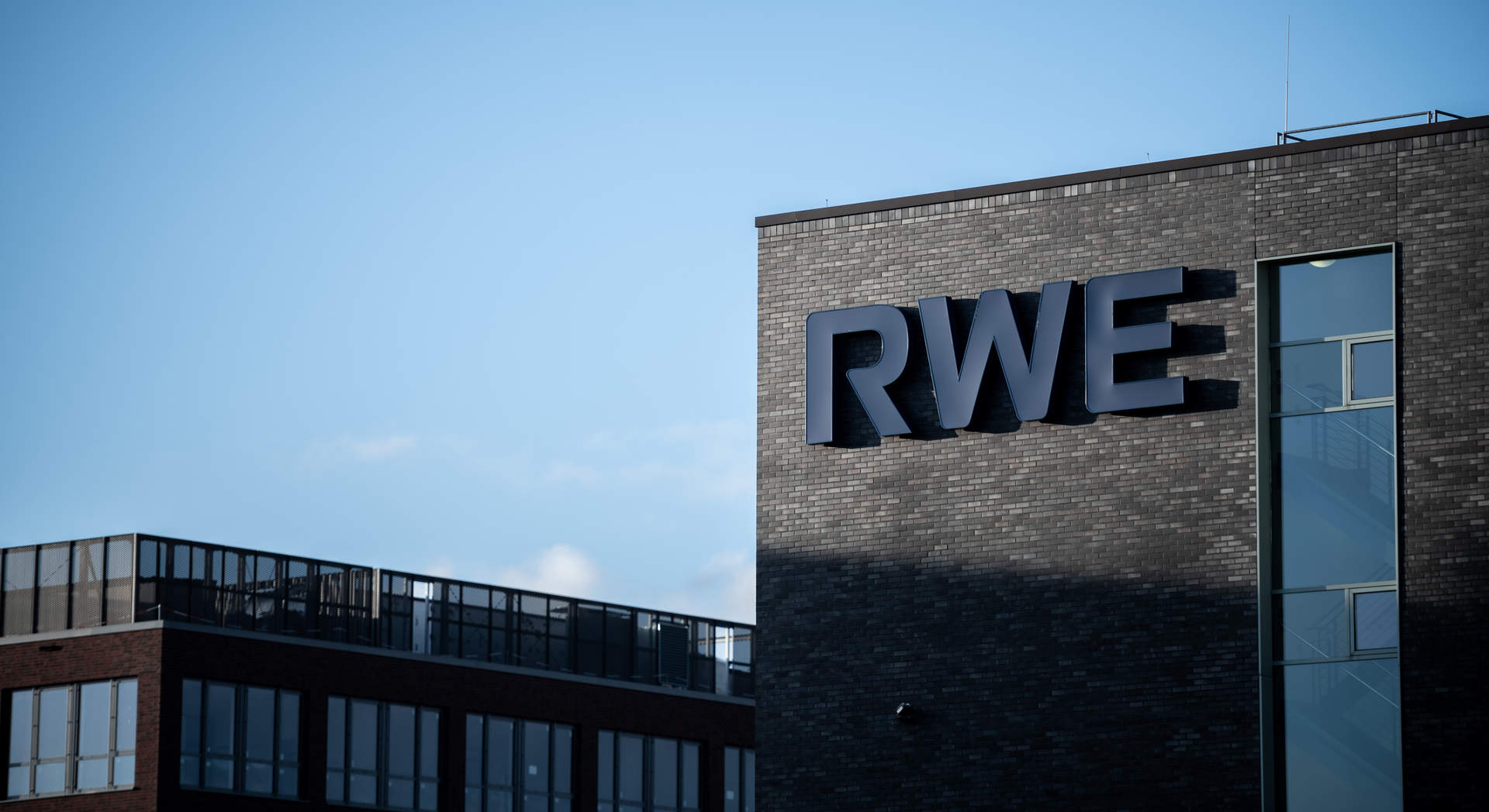 La energética alemana RWE gana 1.900 millones de euros, un 18,9% más, en el primer trimestre del año