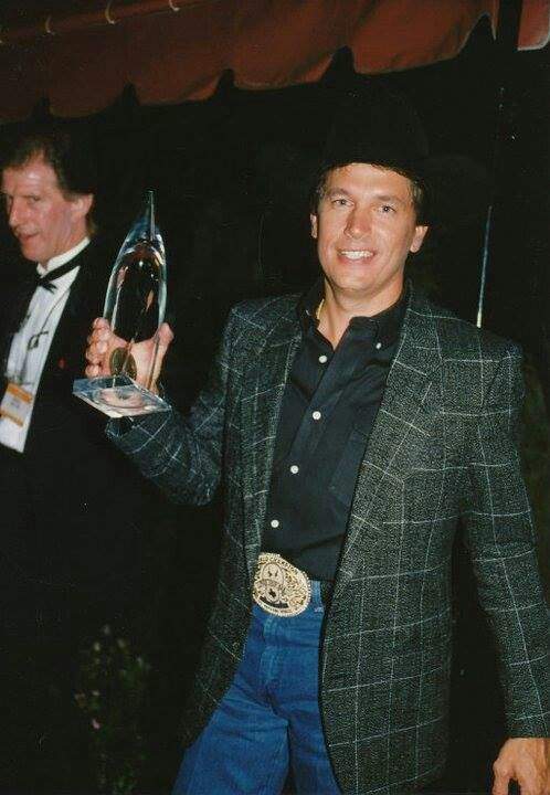 El cambio de George Strait: Antes y después