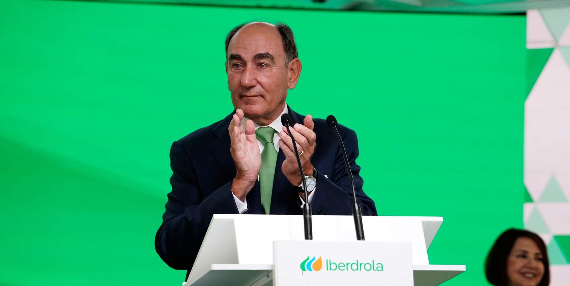 La junta de accionistas de Iberdrola respalda la gestión de Galán
