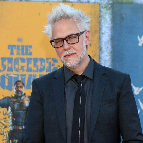 El cambio de James Gunn: Antes y después