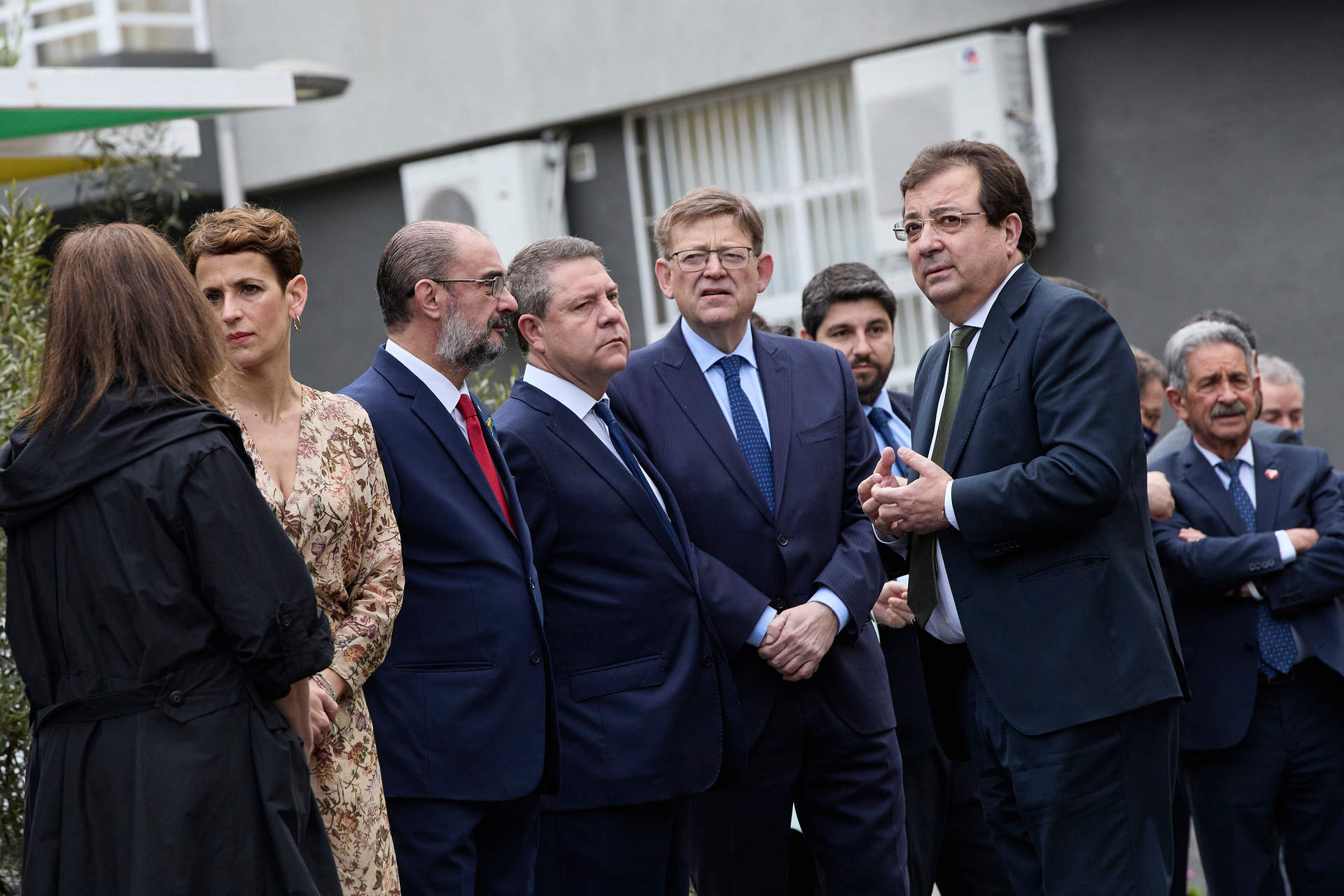 De izquierda a derecha. La presidenta del Govern balear, Francina Armengol; la presidenta de Navarra, María Chivite; el presidente de Aragón, Javier Lambán; el presidente de Castilla La-Mancha, Emiliano García-Page; el presidente de la Generalitat valenciana, Ximo Puig.