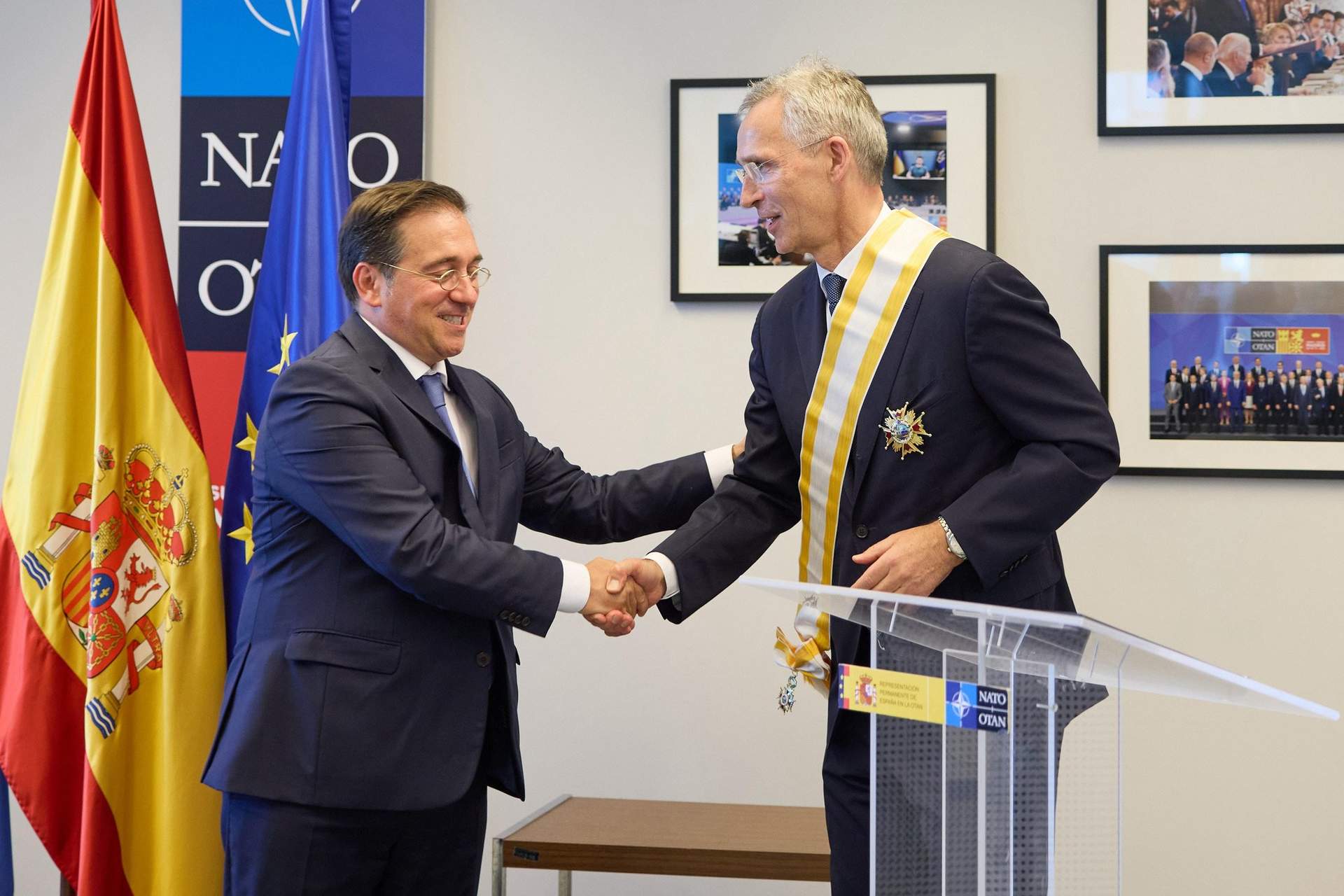 Jens Stoltenberg y José Manuel Albares.