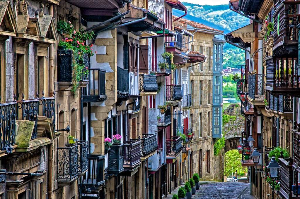 Hondarribia: Un pueblo en la frontera con Francia que te encantará