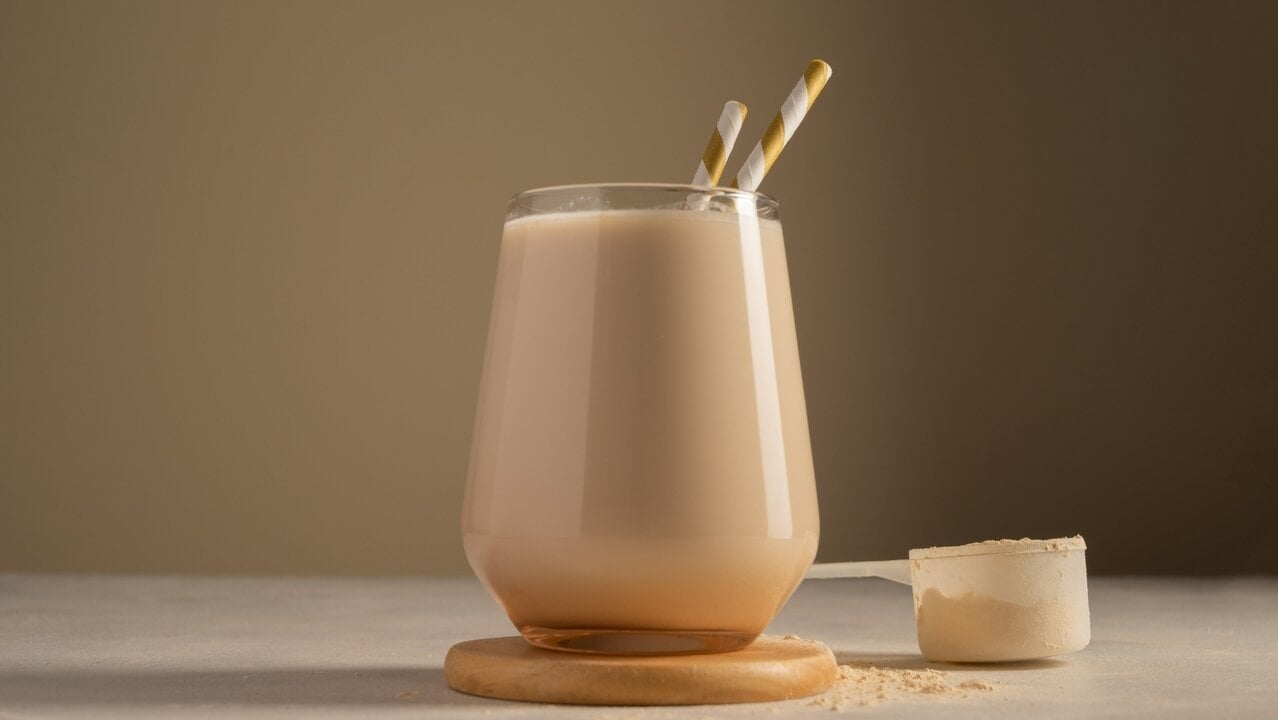 2. Batido de chocolate, almendras y caseína para la noche