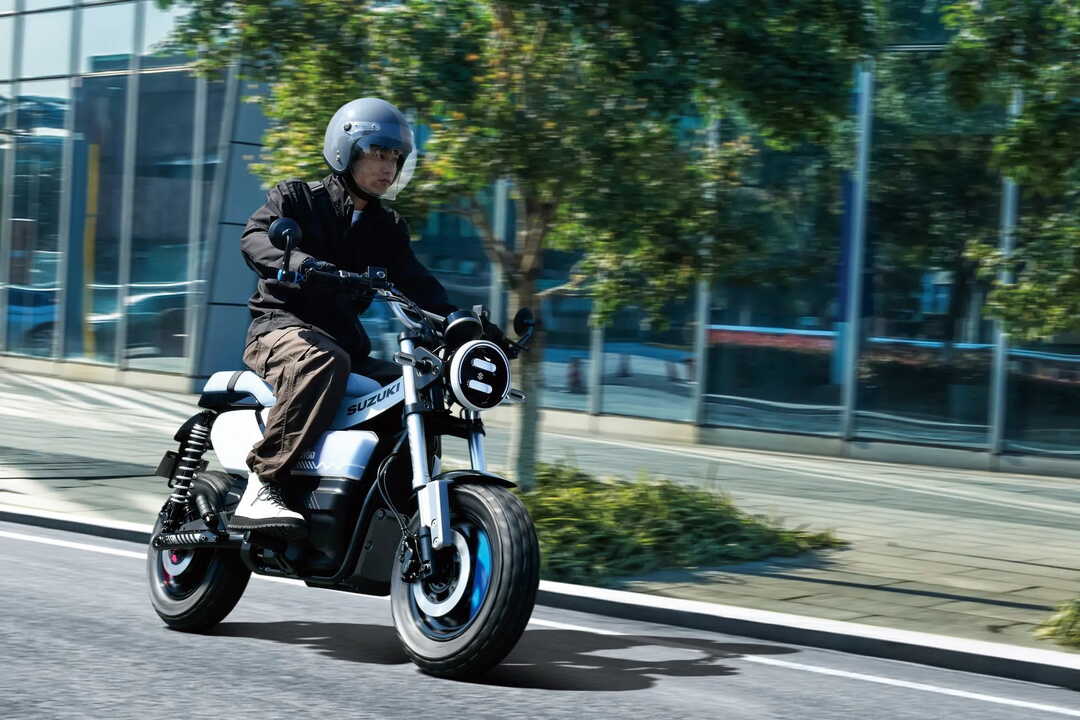 suzuki-e-vanvan