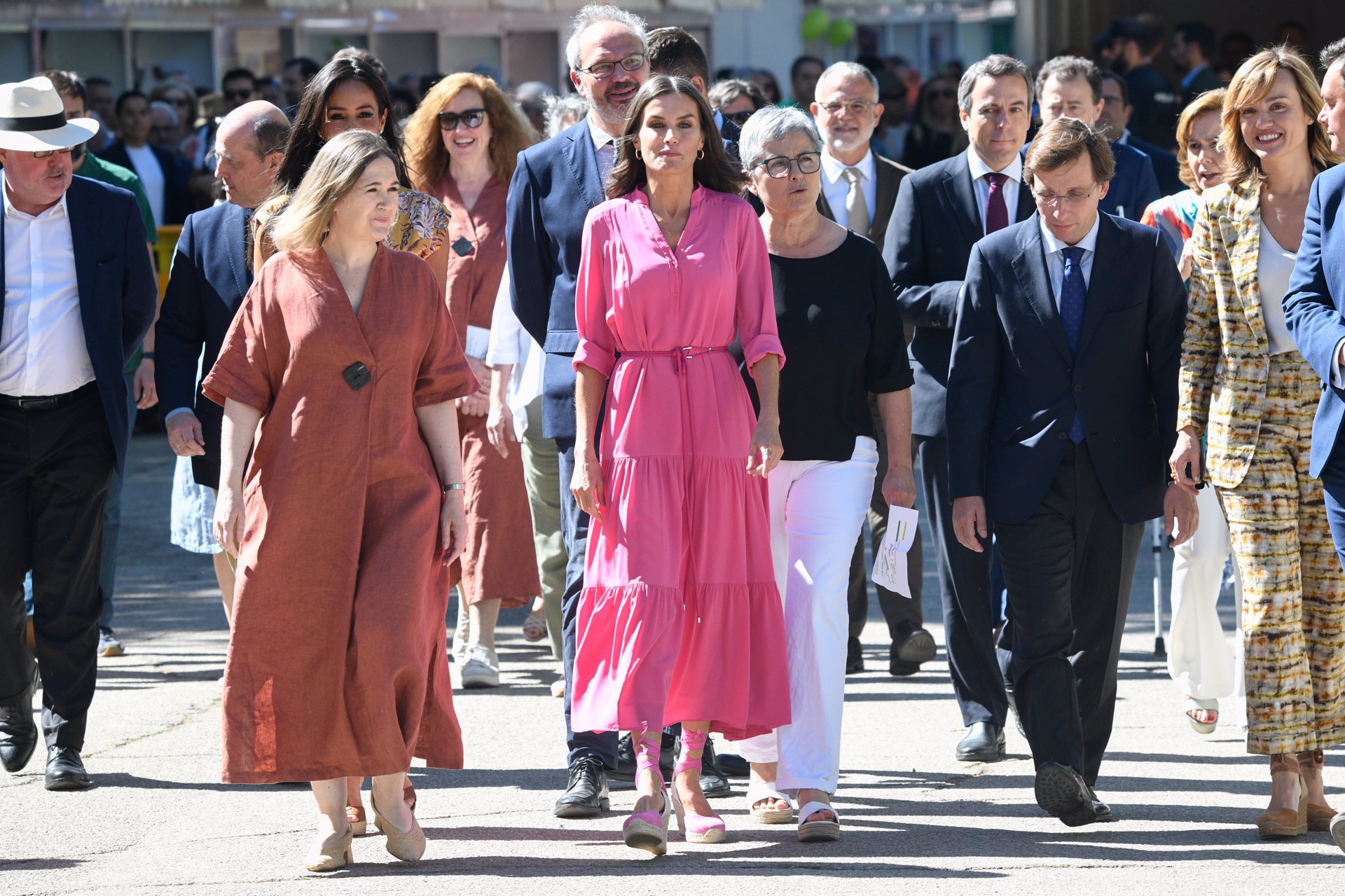 La reina Letizia en la última edición de la Feria del libro de Madrid.