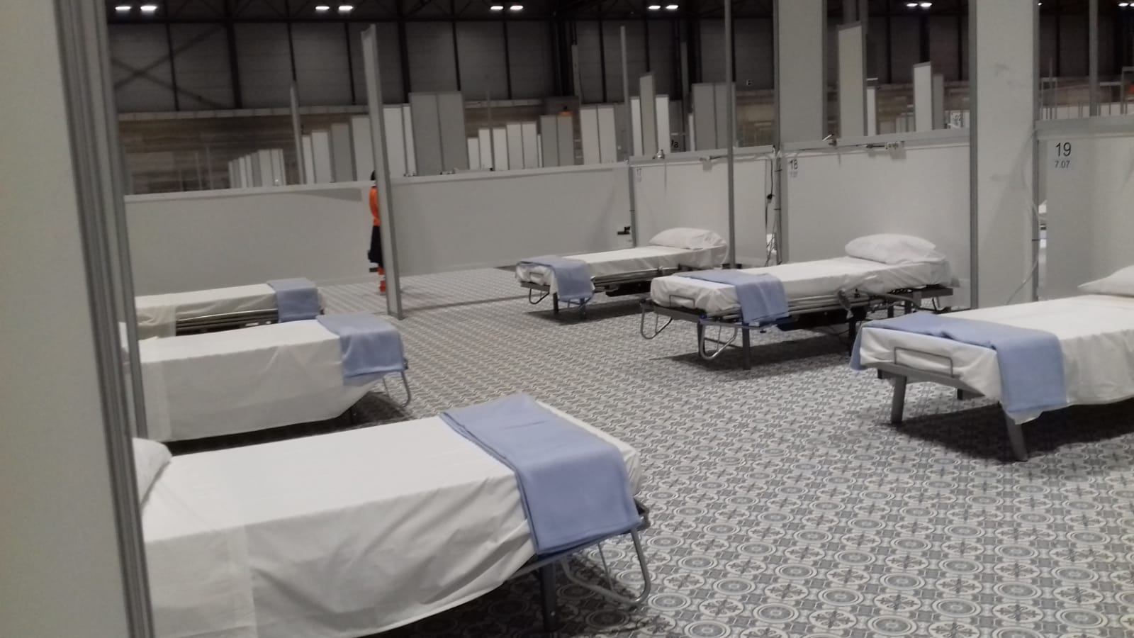 Controles con diez pacientes.