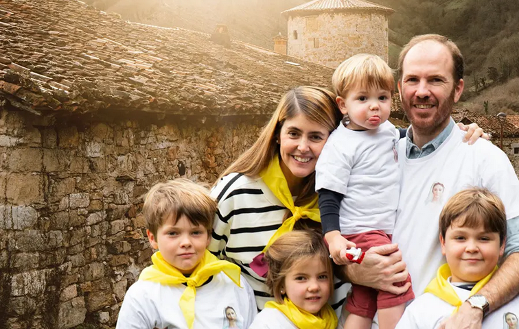 Familias misioneras en Semana Santa del Regnum Chrsti.